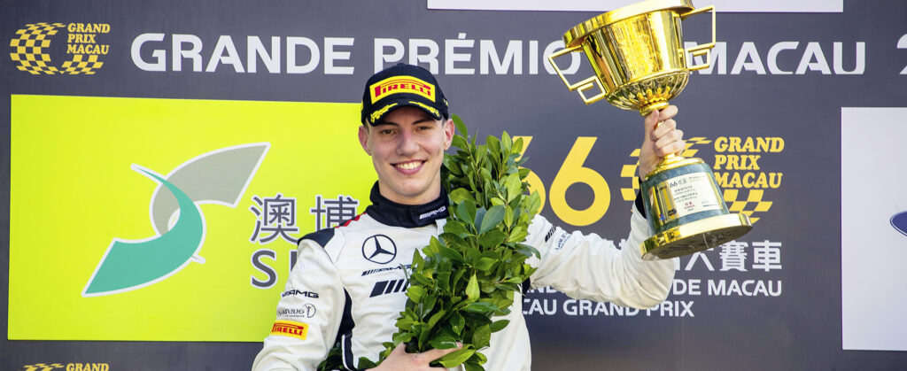 RMarciello_Slider_Macau-new